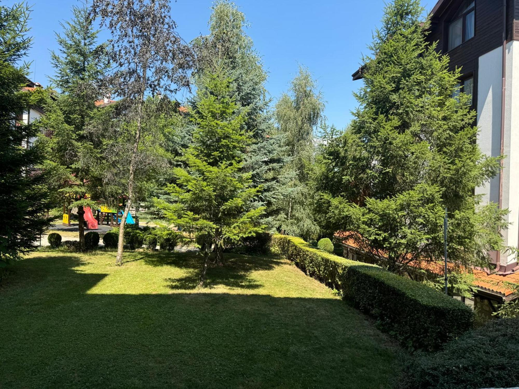 2-Bedroom, 2-Bathroom With Fireplace And Garden At Winslow Infinity Банско Экстерьер фото
