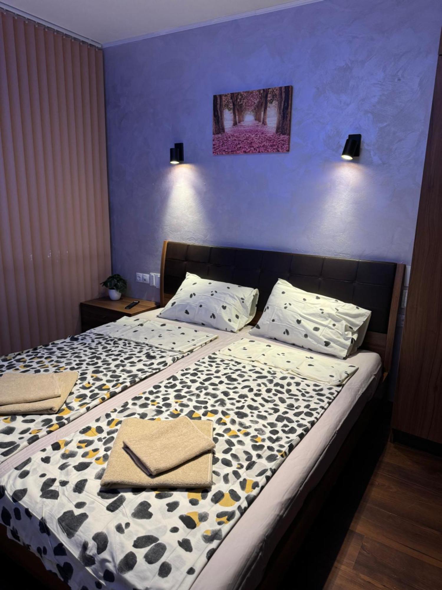 2-Bedroom, 2-Bathroom With Fireplace And Garden At Winslow Infinity Банско Экстерьер фото
