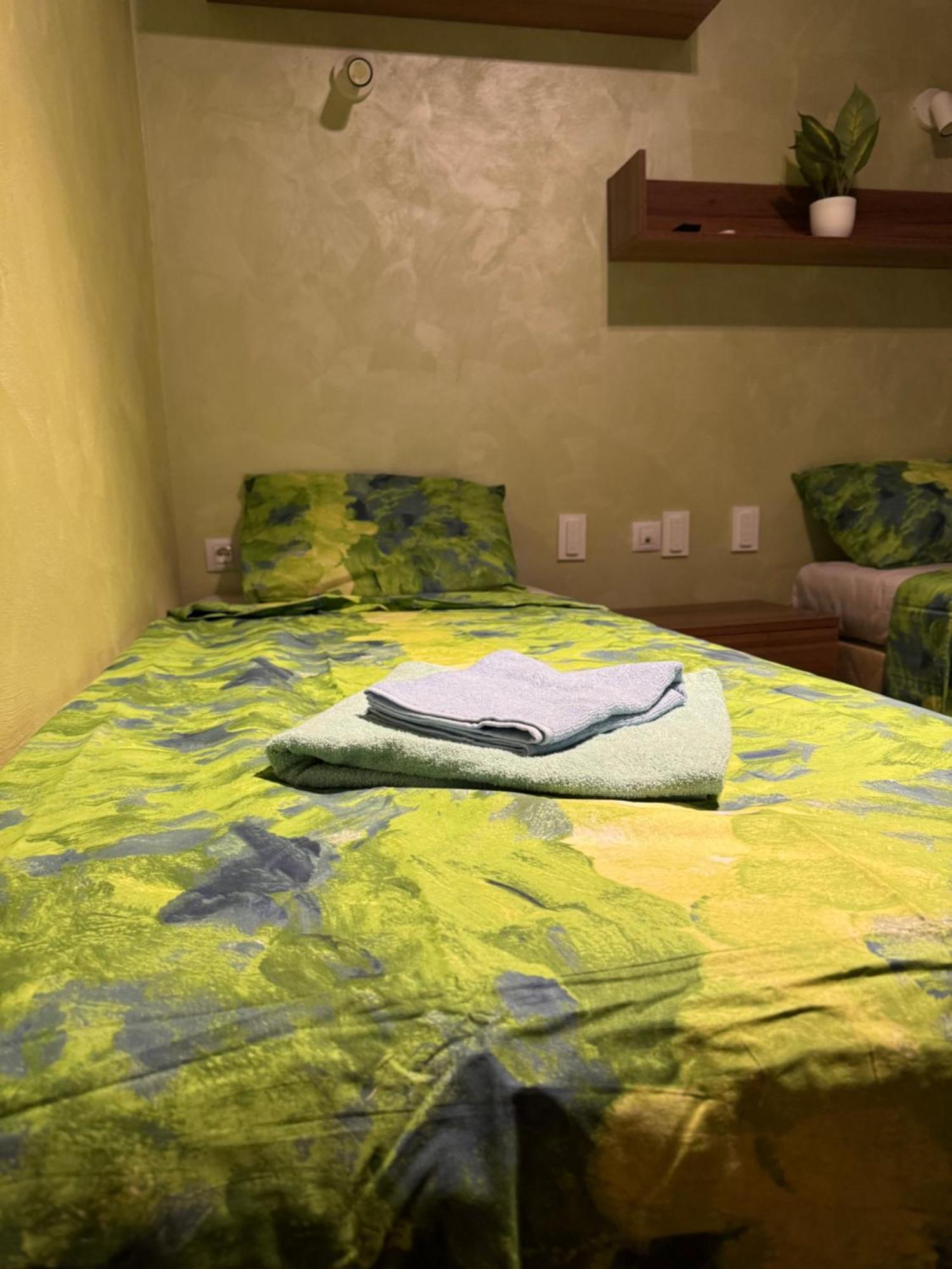 2-Bedroom, 2-Bathroom With Fireplace And Garden At Winslow Infinity Банско Экстерьер фото