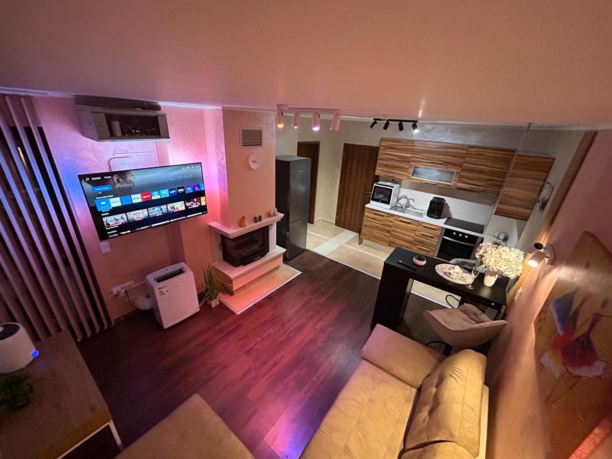 2-Bedroom, 2-Bathroom With Fireplace And Garden At Winslow Infinity Банско Экстерьер фото